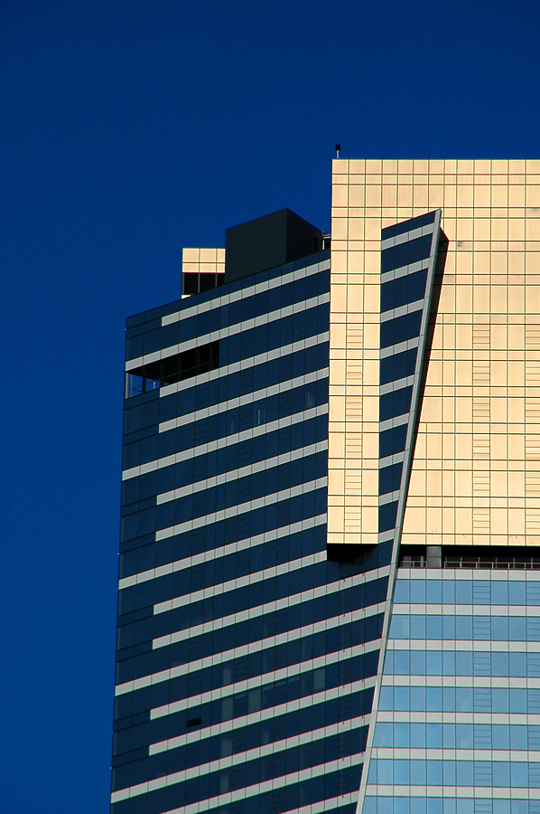Eureka Tower by John Bek