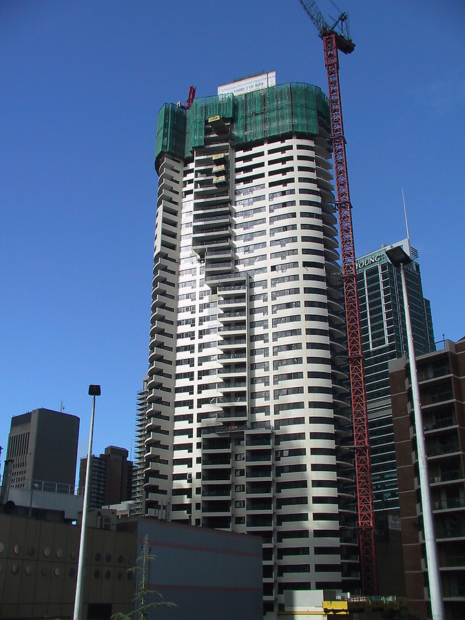 Meriton Tower by John Bek