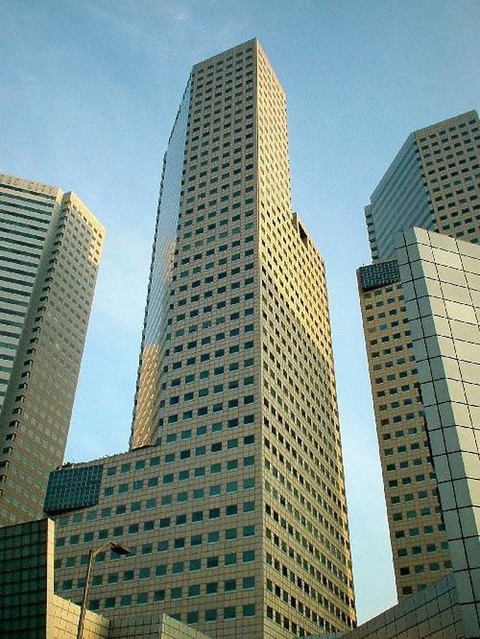 Suntec City Tower 2 by Edmund Teo
