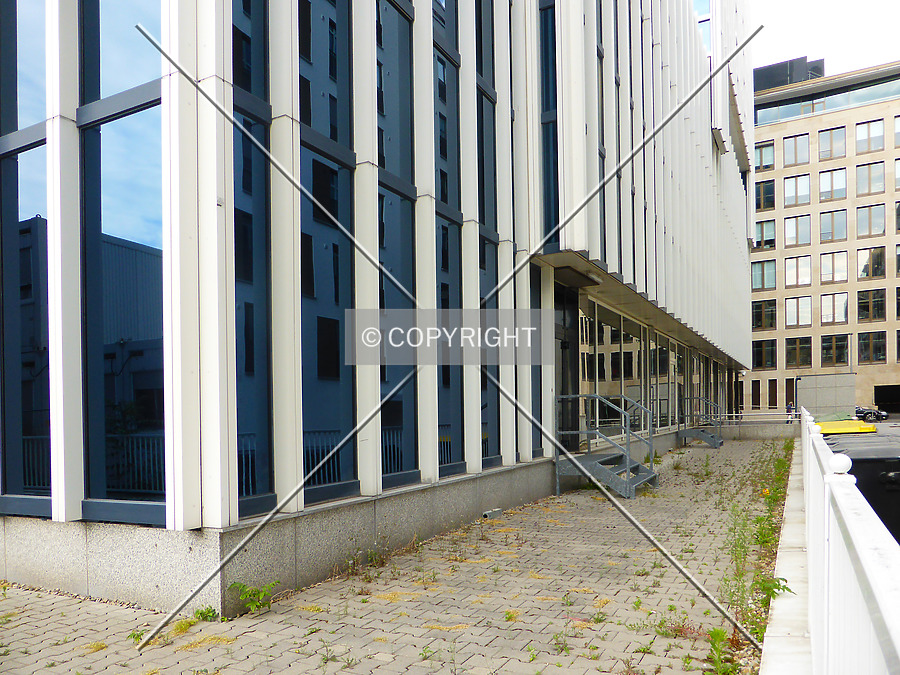 Rhein-Main-Center by Nephilim