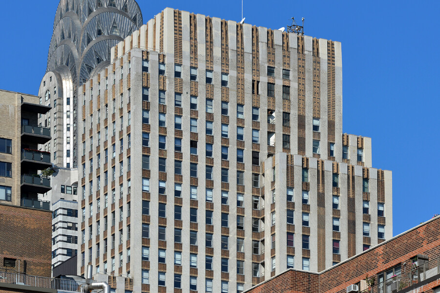 Daily News Building