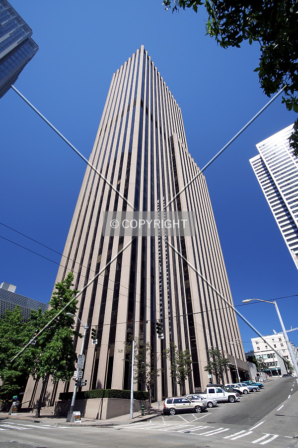 901 Fifth Avenue by Serdica