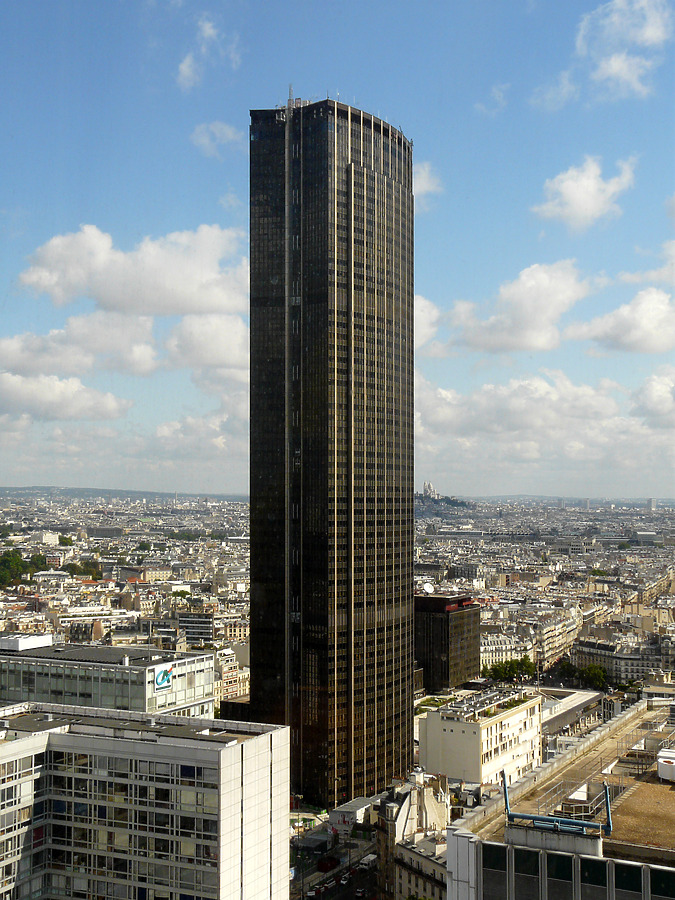 Tour Montparnasse by Sebastien Corniot