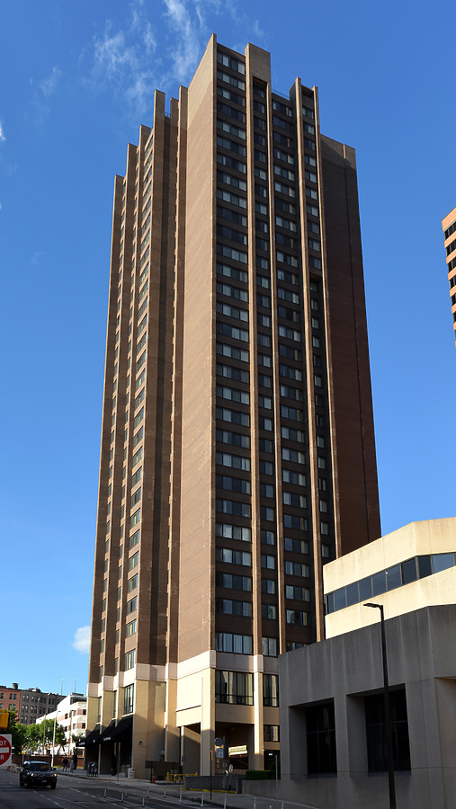 Charles Towers South Apartments Photo 961-820-354 - Stock Image - SKYDB