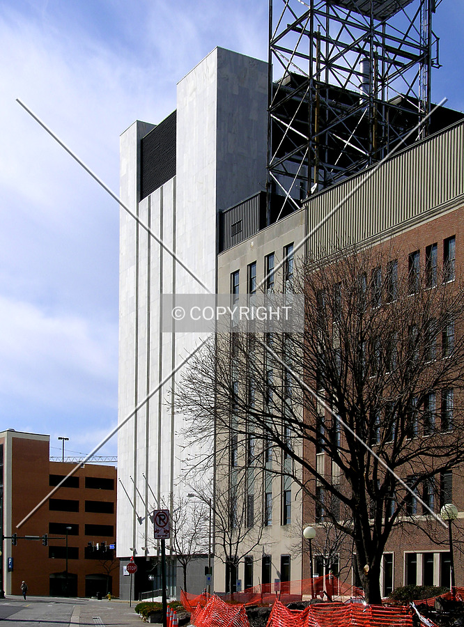AT&T Building by Chris Patriarca