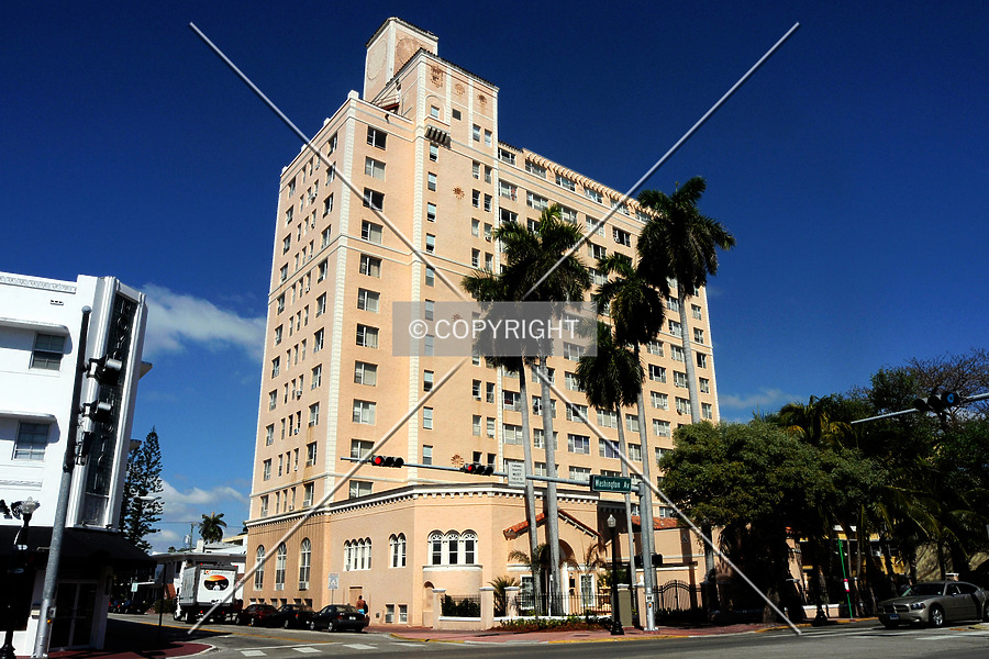 The Blackstone by Jorge Molina