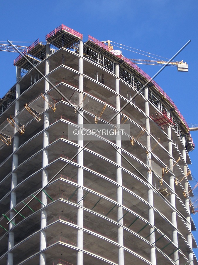 Torre Repsol YPF by Maximiliano Buono