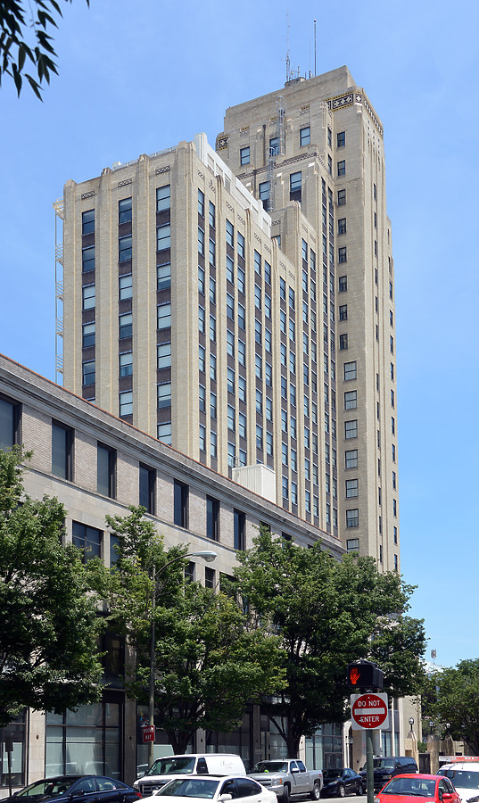 Central National Bank Building Photo 963-248-078 - Stock Image - SKYDB