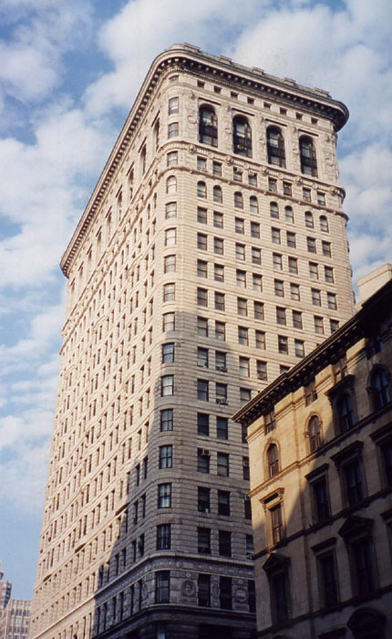 Flatiron Building by Nate Lindsey