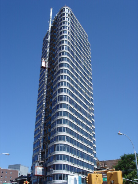 963-957-541