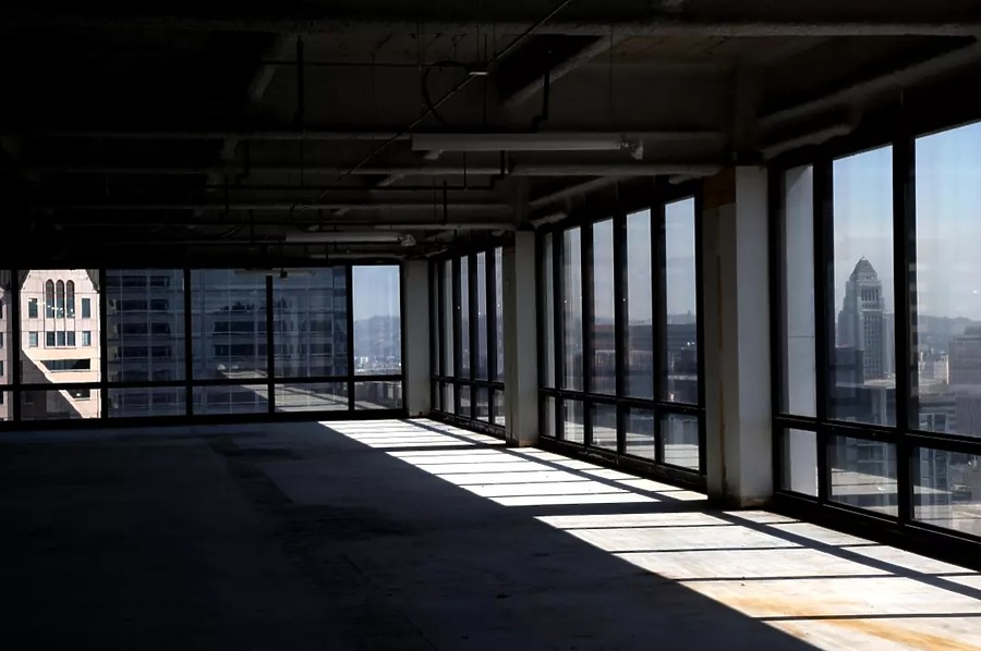 One Wilshire by Genaro Molina / Los Angeles Times