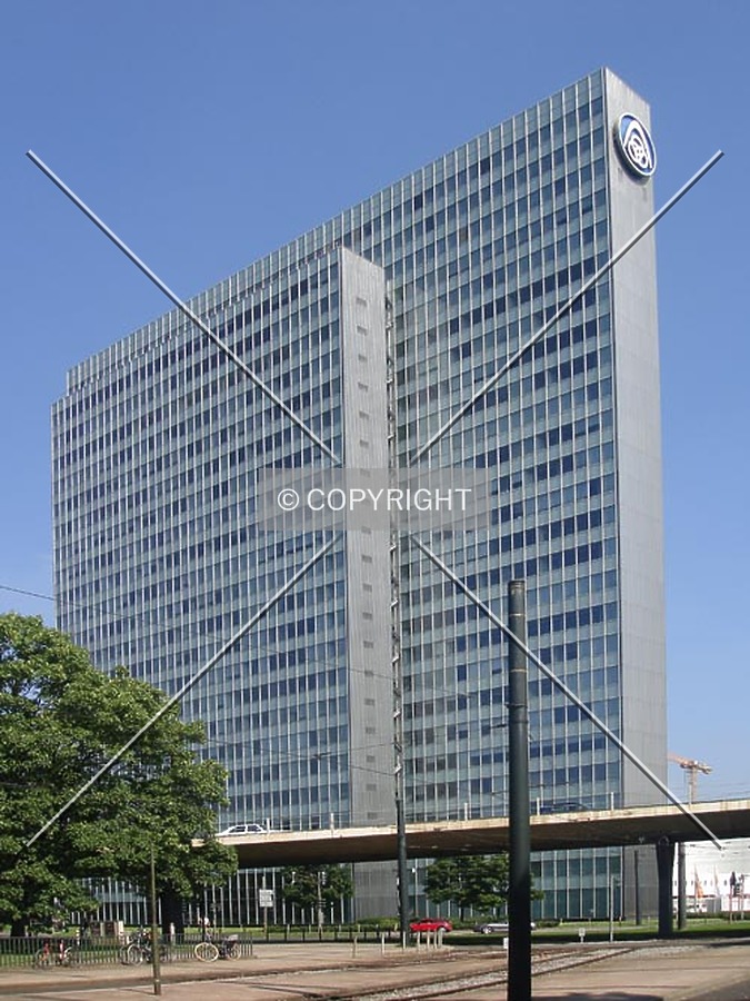 Thyssenhaus by Nephilim