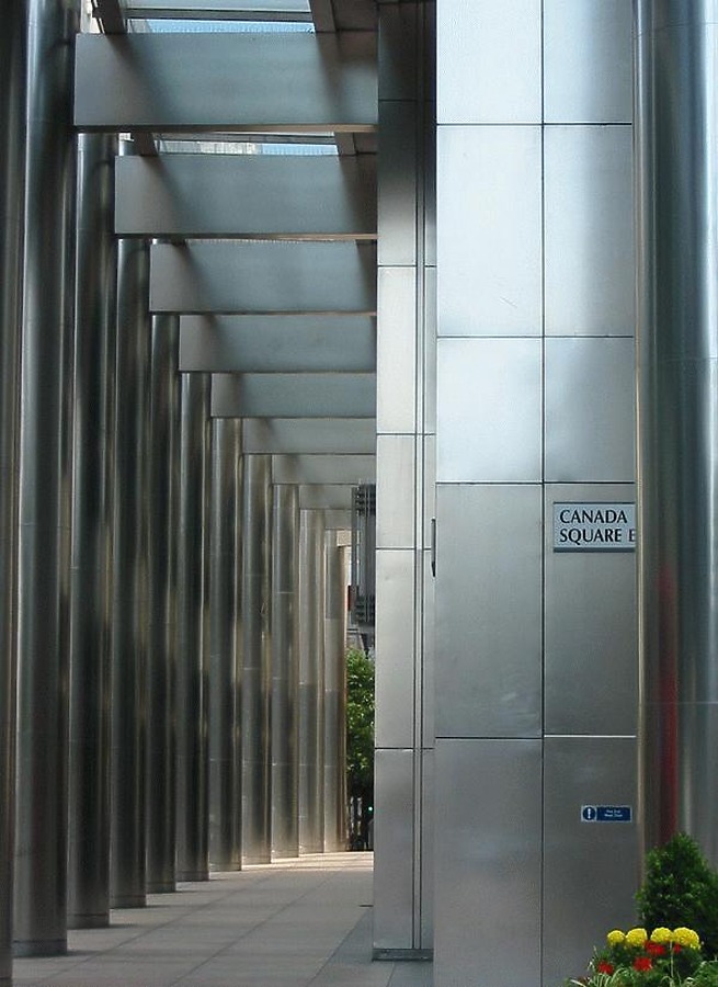 One Canada Square by Jonathan Smith
