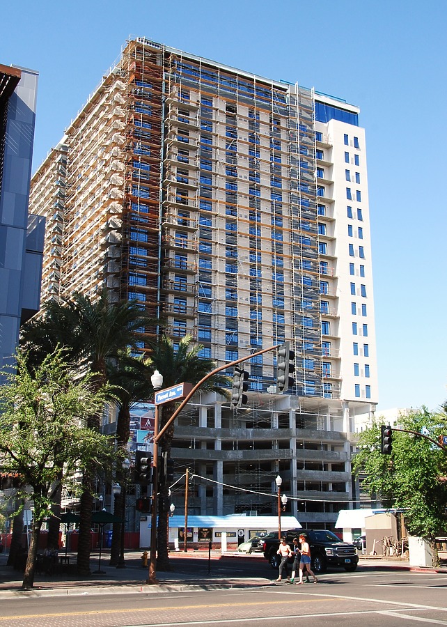 Atmosphere Tempe by Brian LoBue