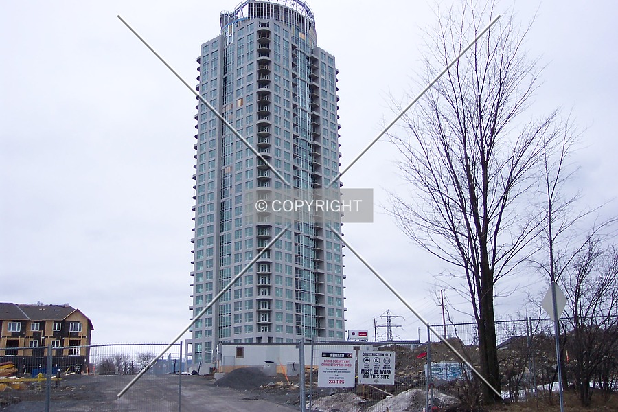 Minto Metropole by Eric Blyth