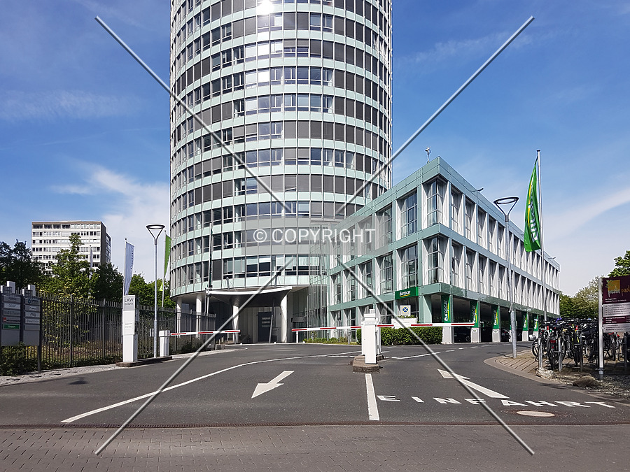 Taunus Tower by Nephilim