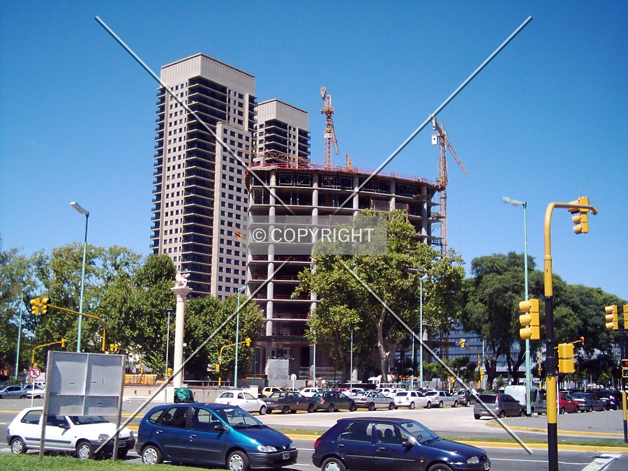Torre Repsol YPF by Maximiliano Buono