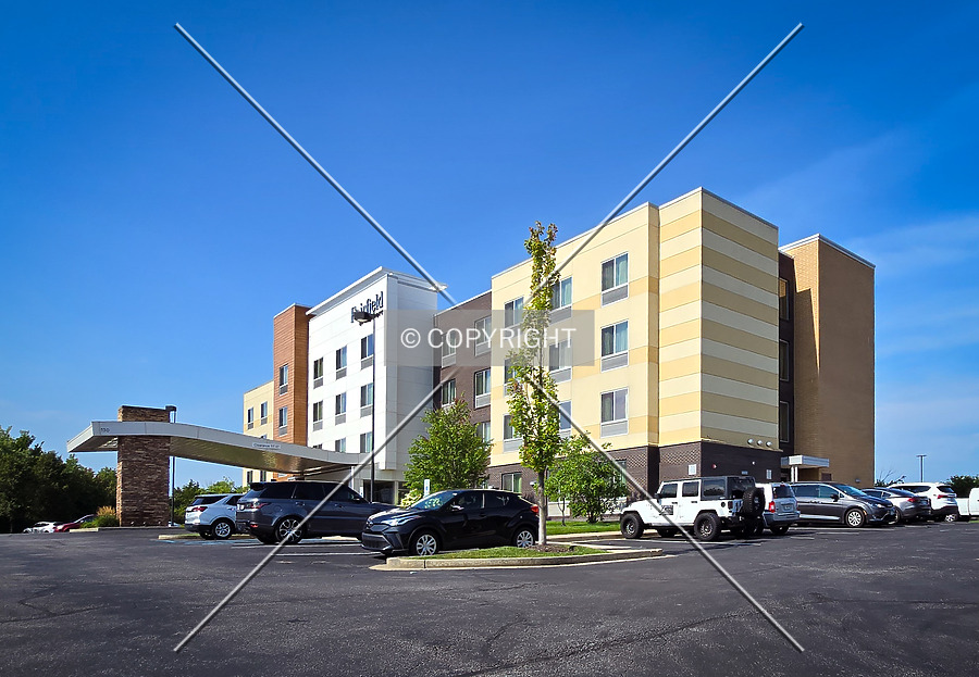 Fairfield Inn and Suites by Marriott by Ryan Hildebrand