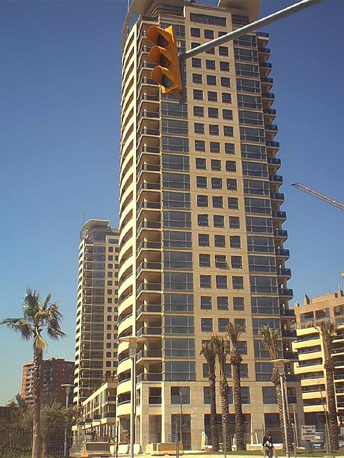 Illa del Llac 2 by David Guija