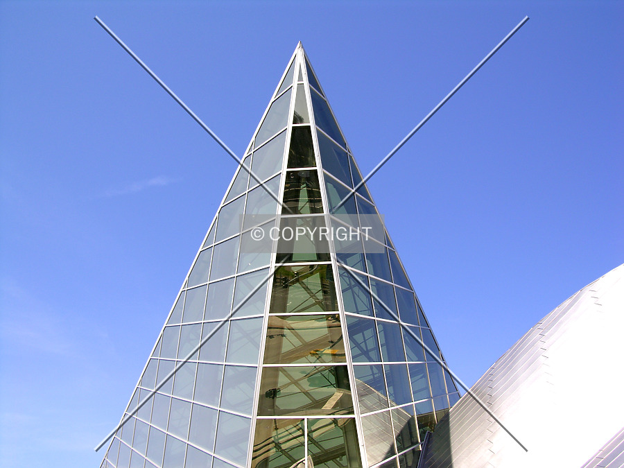 Taubman Museum of Art by Chris Patriarca