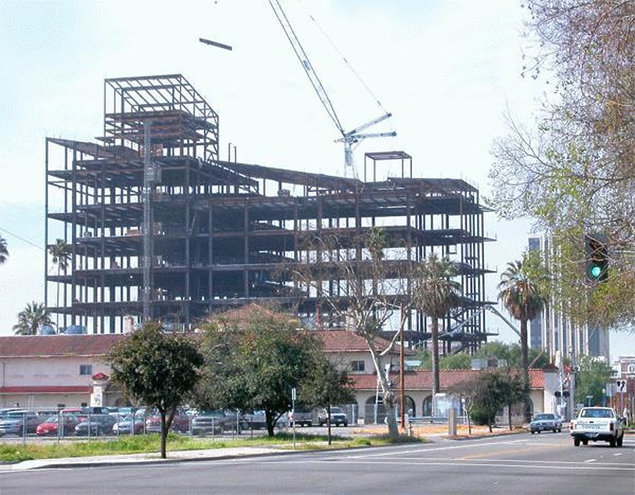 Fresno United States Courthouse by Jim Schwartz