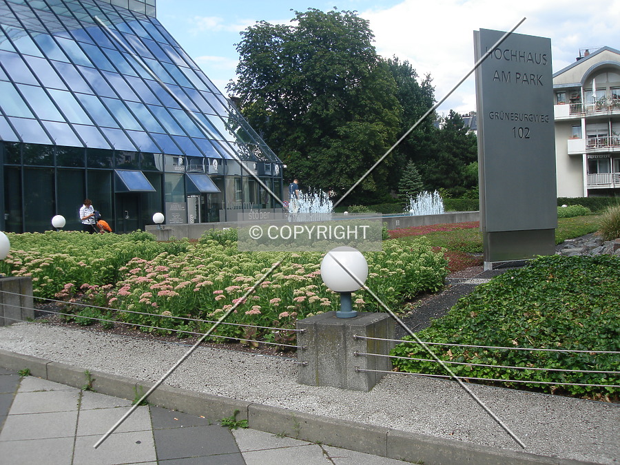 Hochhaus am Park by Nephilim