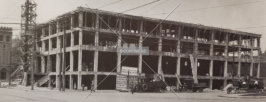 Edison Avenue Apartments by Ryan Hildebrand