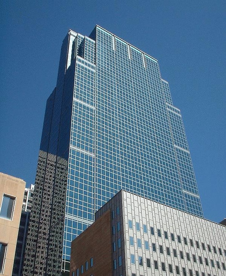RBC Plaza by James Peacock