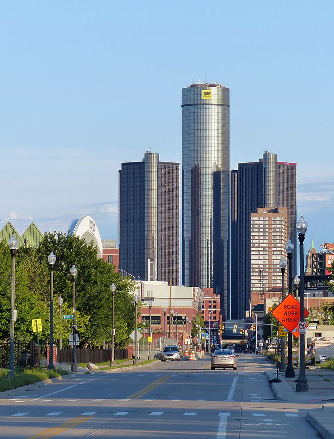 Detroit Marriott at the Renaissance Center by Nate Lindsey