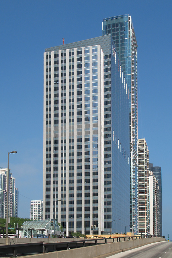 Blue Cross-Blue Shield Tower by Michiel van Dijk