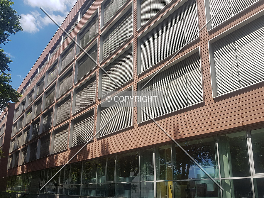 Allianz-Kai by Nephilim