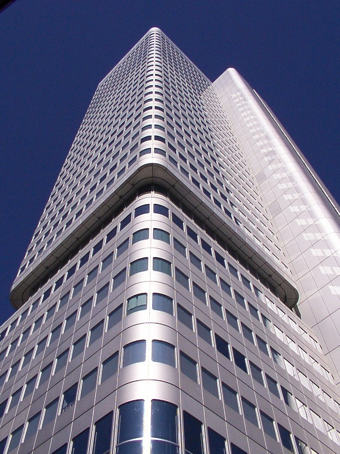Dresdner-Bank-Hochhaus by Daniel Kieckhefer