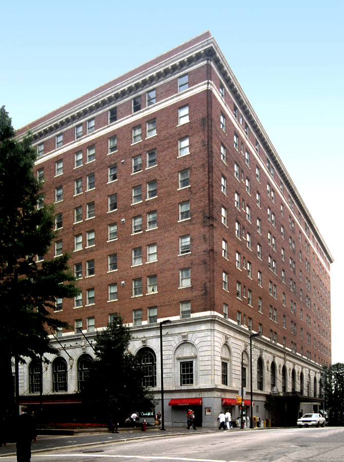 Sir Walter Apartments by John Cahill