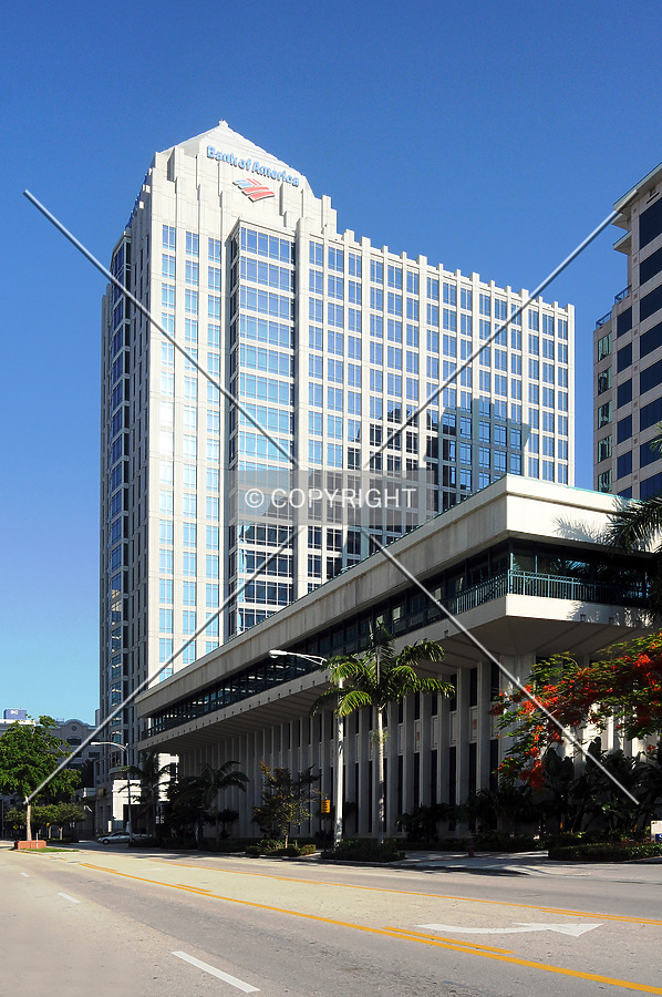 Bank of America Plaza by Jorge Molina