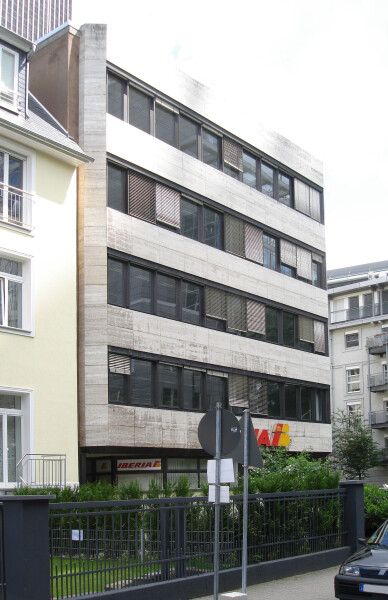 Westendstraße 12