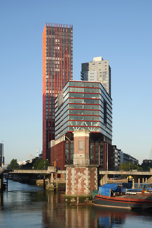 The Red Apple by Michiel van Dijk