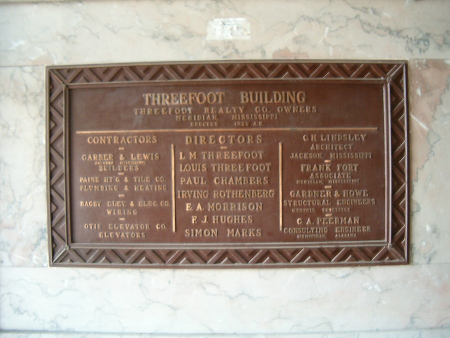 Threefoot Building by Rodney Gunn