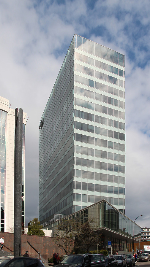 KPMG-bygget by Kjetil Balog
