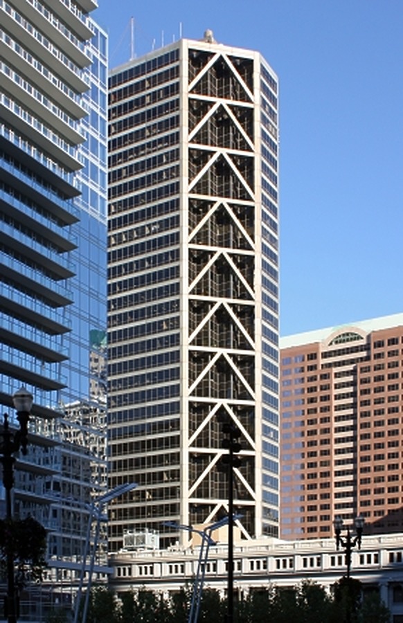 One US Bank Plaza by Ryan Hildebrand