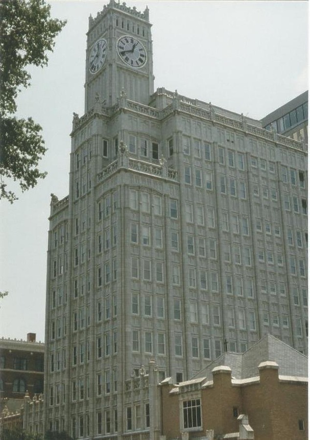 Lamar Life Building by Rodney Gunn