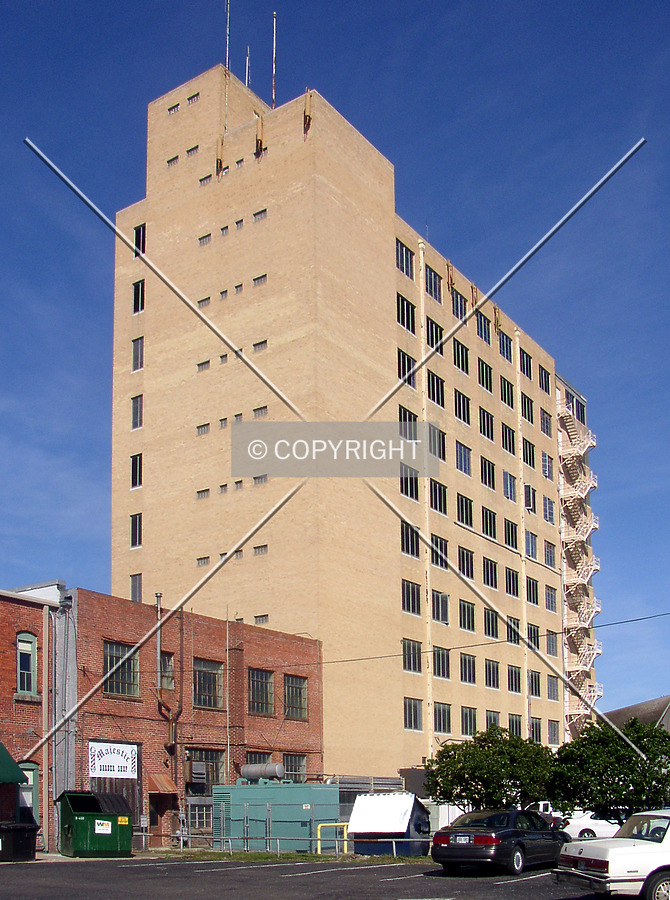Lake Charles City Hall by Chris Patriarca