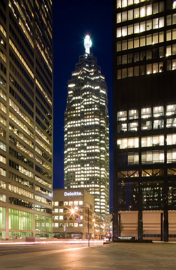 Canada Trust Tower by Pavel Toczynski