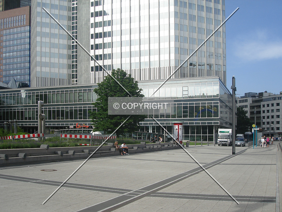 Bankgebäude BfG by Nephilim
