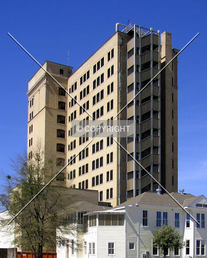 Louisiana State Office Building by Chris Patriarca
