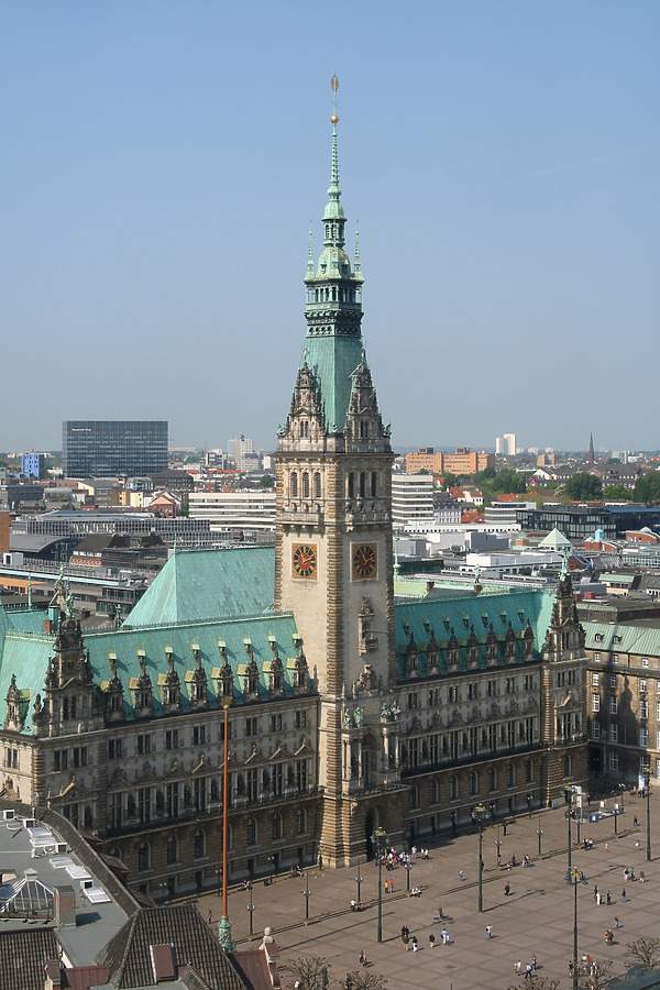 Hamburg City Hall by Michiel van Dijk