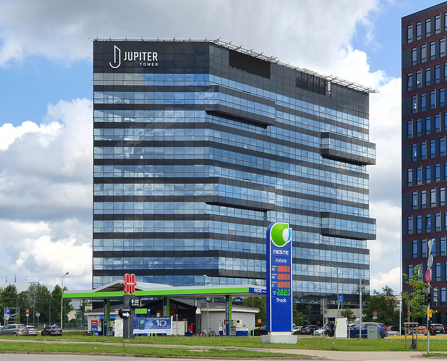 Jupiter Centre by Huopa