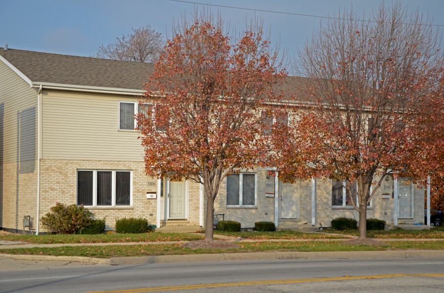 5300-5304 West 79th Street