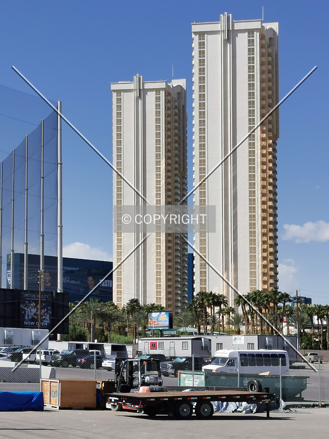 The Signature at MGM Grand - Tower I by Nephilim