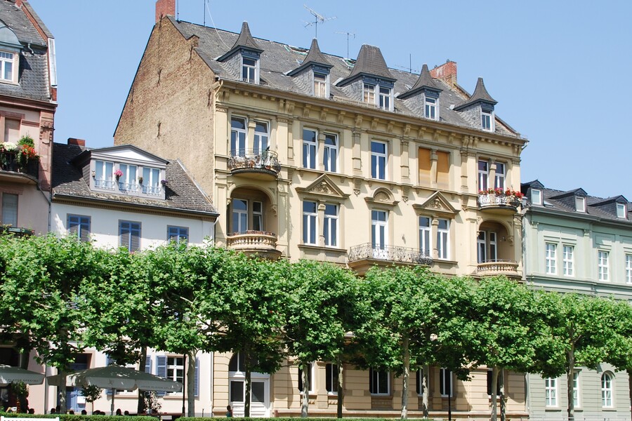 Luisenplatz 8