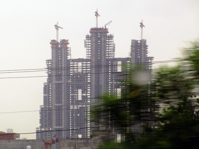 Raheja Revanta